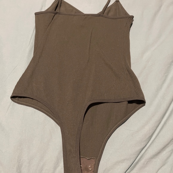 Dynamite Olive Green Bodysuit - Picture 2 of 3